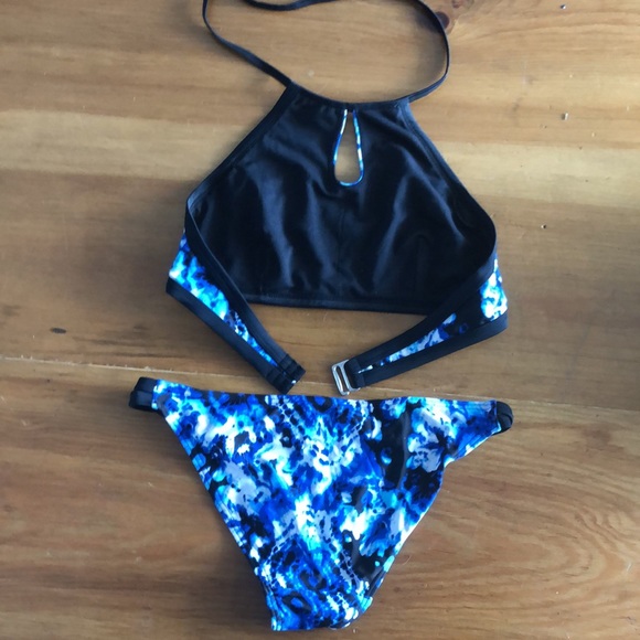 Bathing Suit - Picture 2 of 2